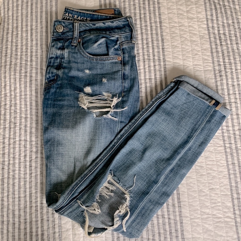 American Eagle Medium Wash Distressed Mid-Rise Tomgirl Jeans